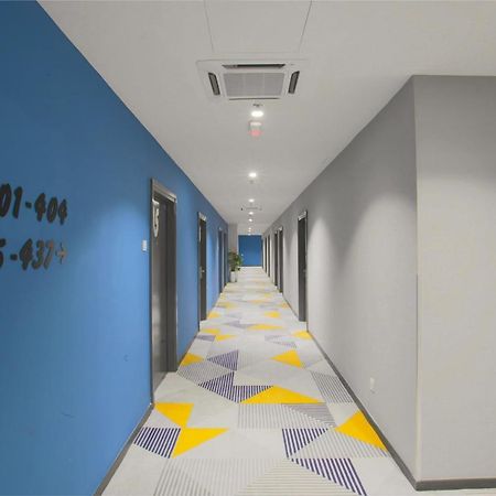 Fives Hotel Dnp Johor Bahru Ngoại thất bức ảnh