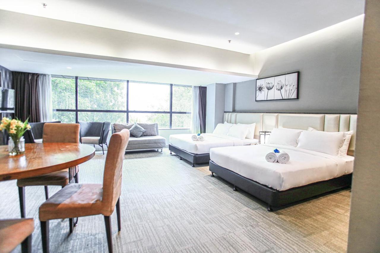 Fives Hotel Dnp Johor Bahru Ngoại thất bức ảnh