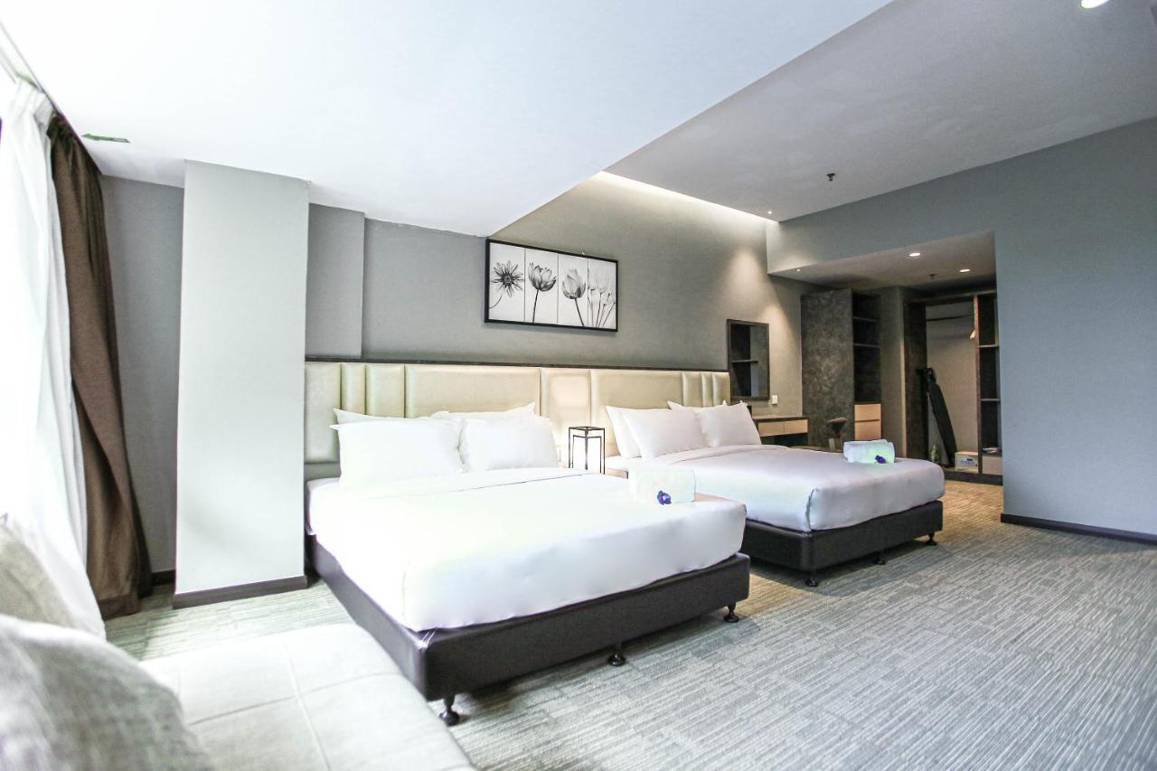 Fives Hotel Dnp Johor Bahru Ngoại thất bức ảnh