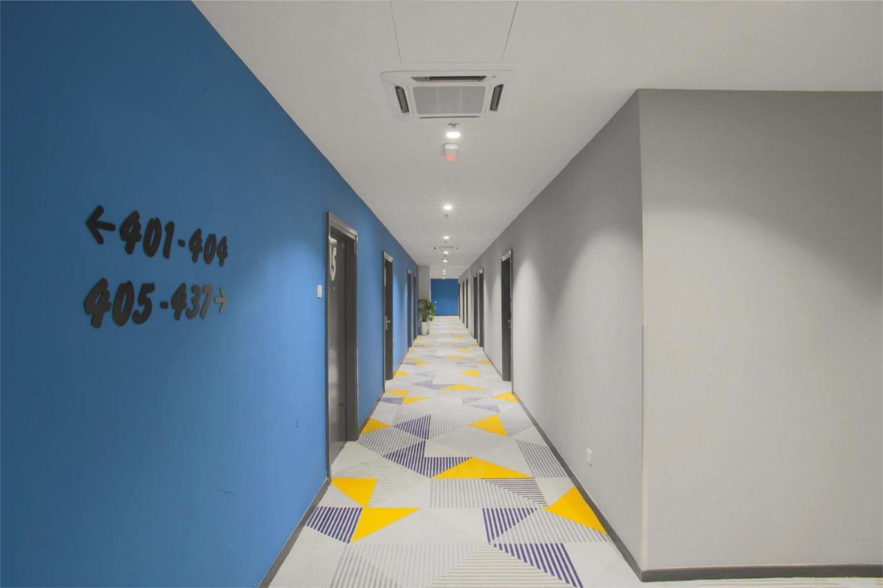 Fives Hotel Dnp Johor Bahru Ngoại thất bức ảnh